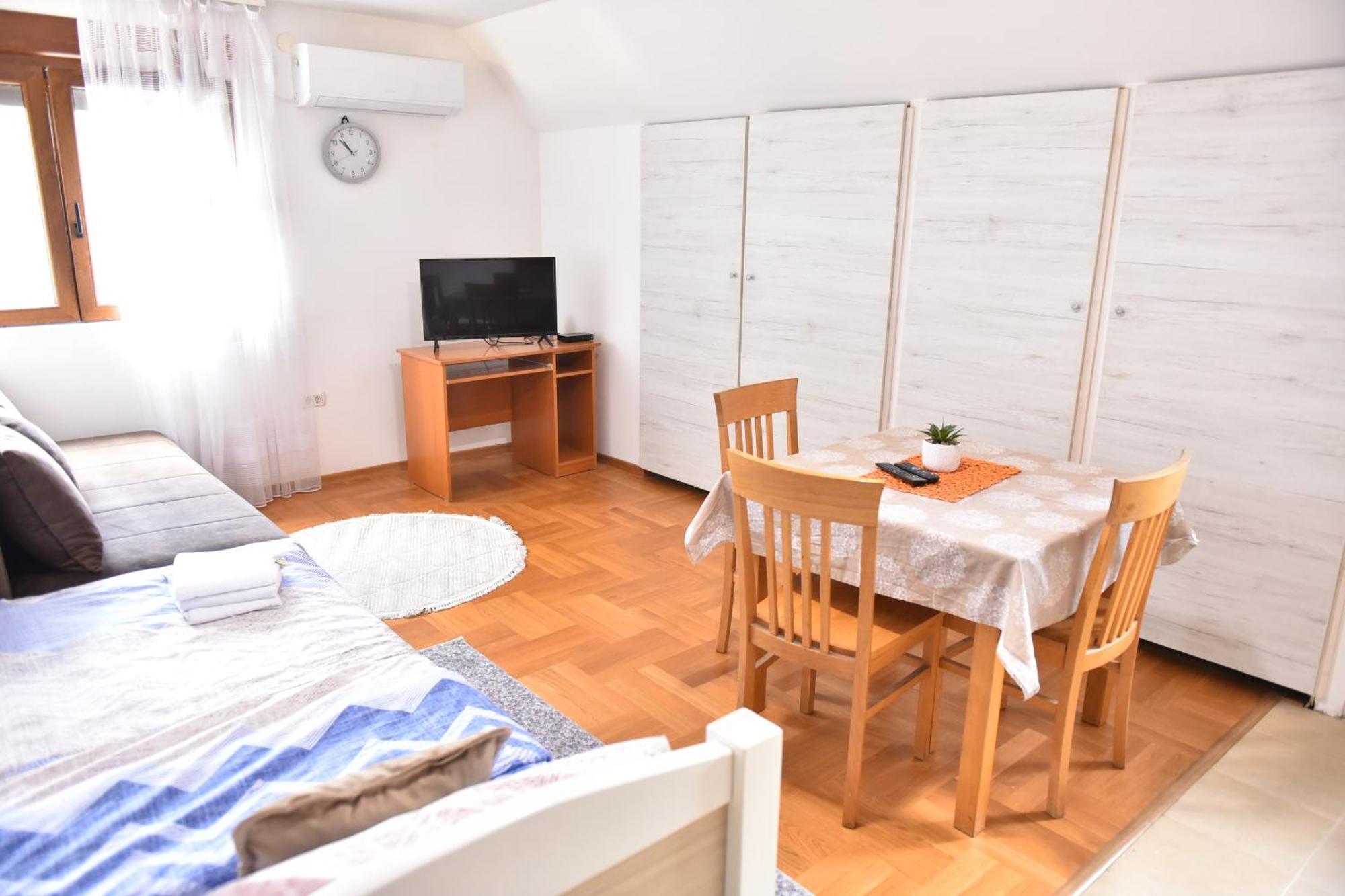 Apartments Ravno Plužine Pokoj fotografie