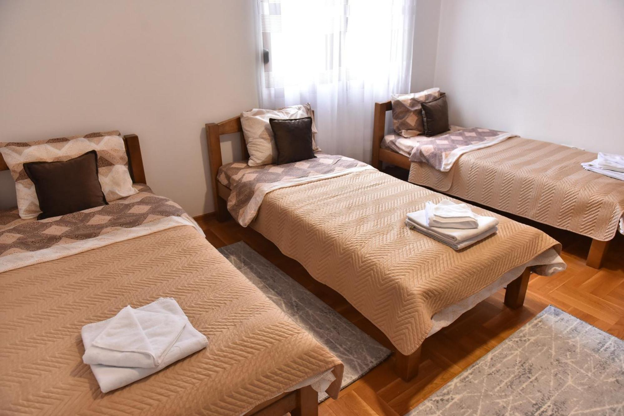 Apartments Ravno Plužine Pokoj fotografie